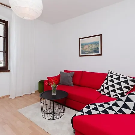 Ruza Apartament