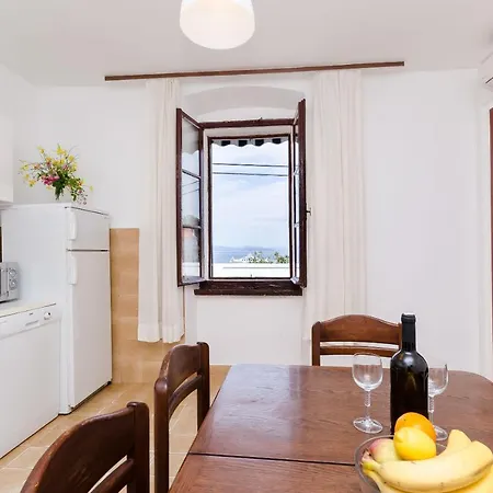 Apartament Ruza *